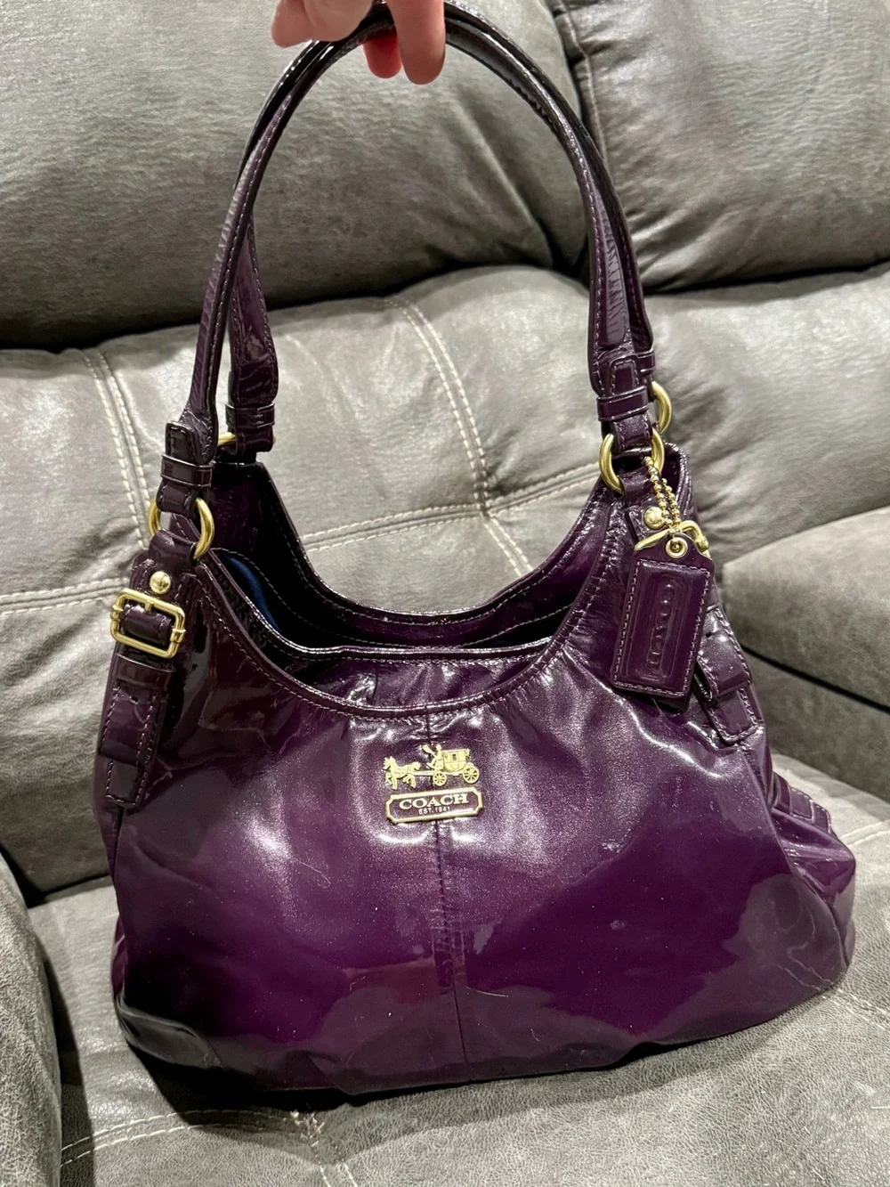 Vintage Coach Madison Maggie Hobo Purple Patent Shoulder Bag